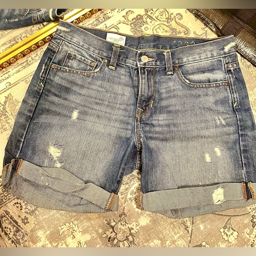 GAP Sexy Boyfriend Shorts
